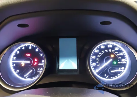 2018 Toyota Camry Le from USA, damaged, VIN 4T1B11HK8JU110740